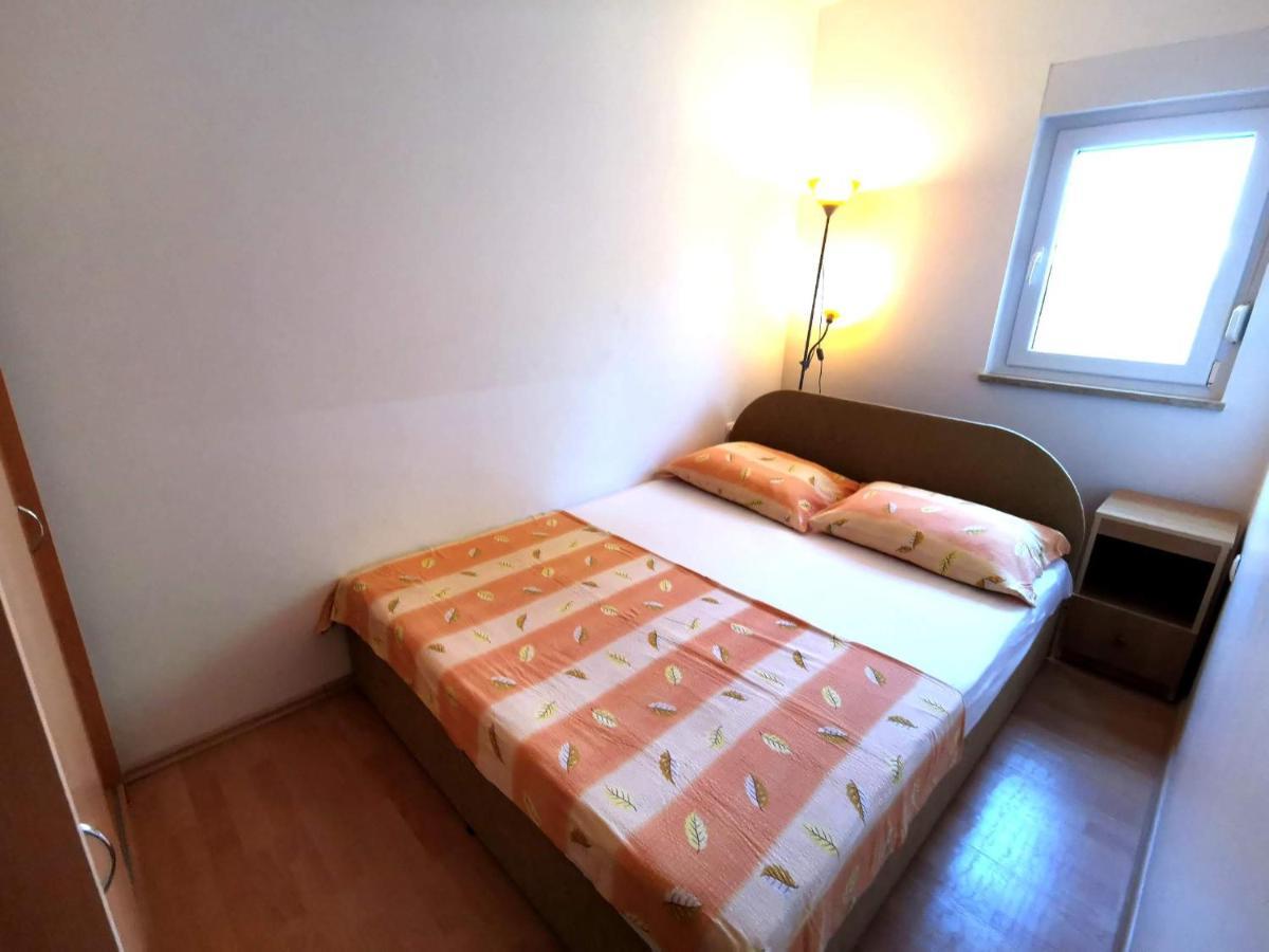 Apartment Dundo in quiet green area Medulin Exterior foto
